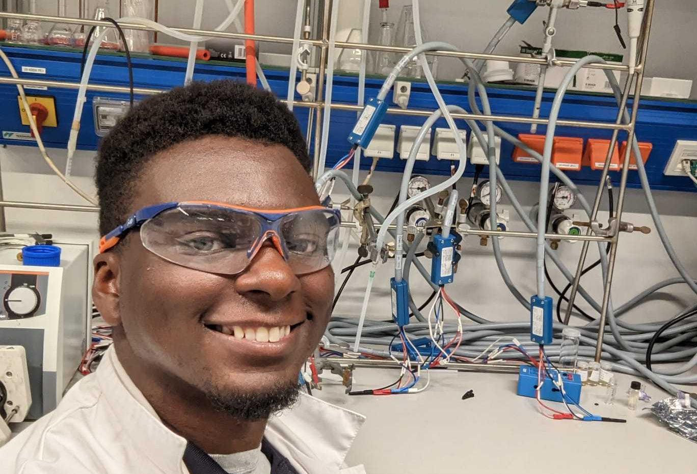Being in a Different Country Changed How These Fellows See Their Future in Chemistry image