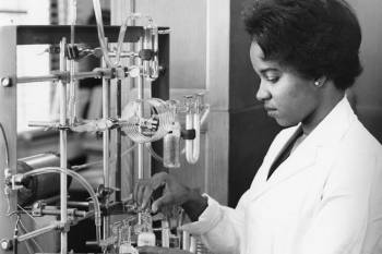  Reatha Clark King in a lab circa 1960s.