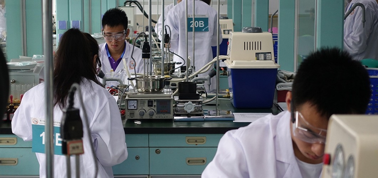 Chinese Lab Tournament Challenges Guest Teams To Experimental Competition - inChemistry